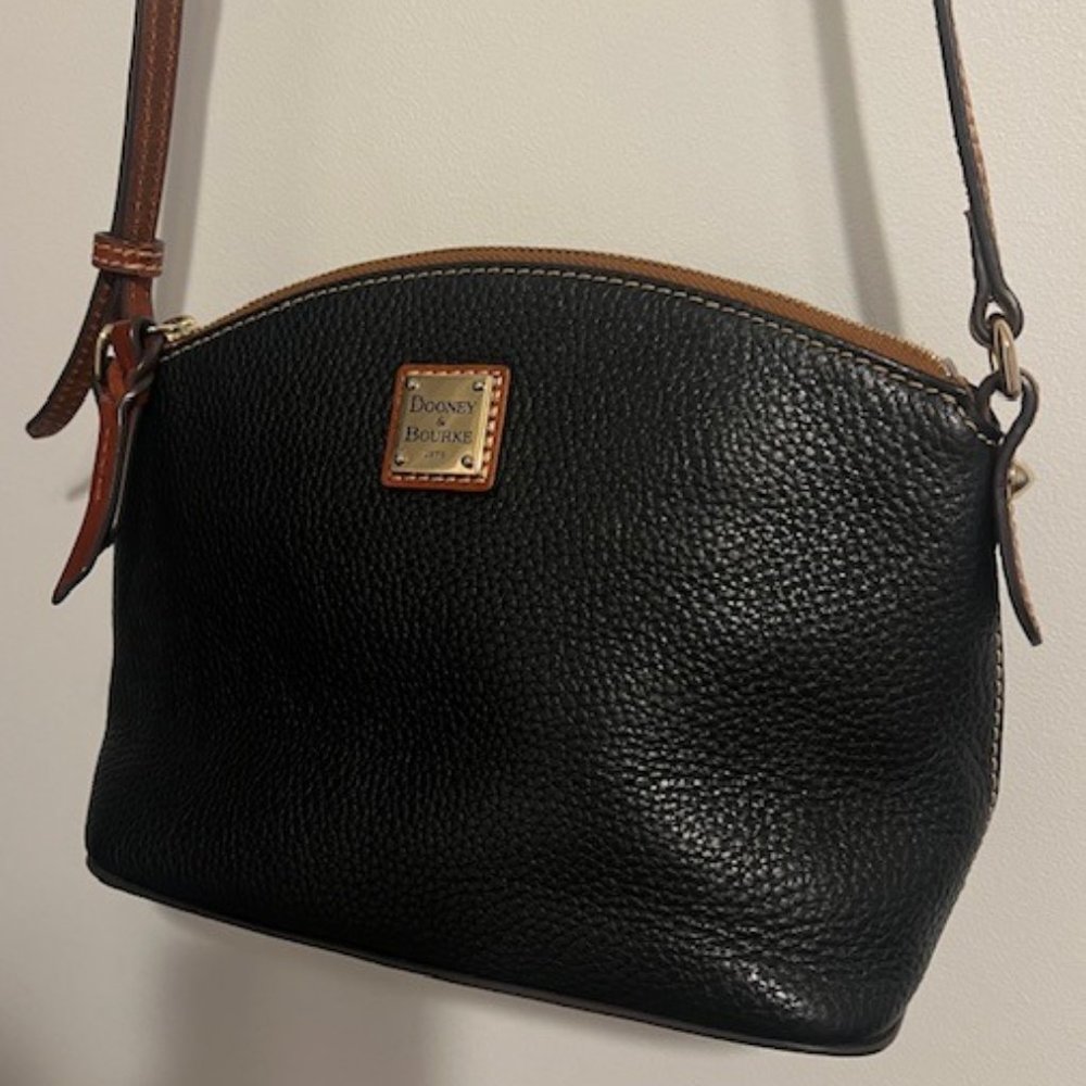 Dooney & Bourke Black Pebble Leather Suki Crossbody Purse